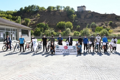 Çatak&#039;ta Avrupa Hareketlilik Haftası’nda Bisiklet Turu Düzenlendi