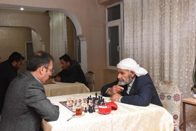 Altın &Ouml;d&uuml;ll&uuml; Satran&ccedil; Turnuvası