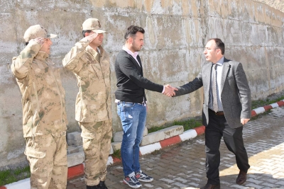 Akg&uuml;l'den B&uuml;y&uuml;kağa&ccedil; Jandarma Karakoluna Moral Ziyareti